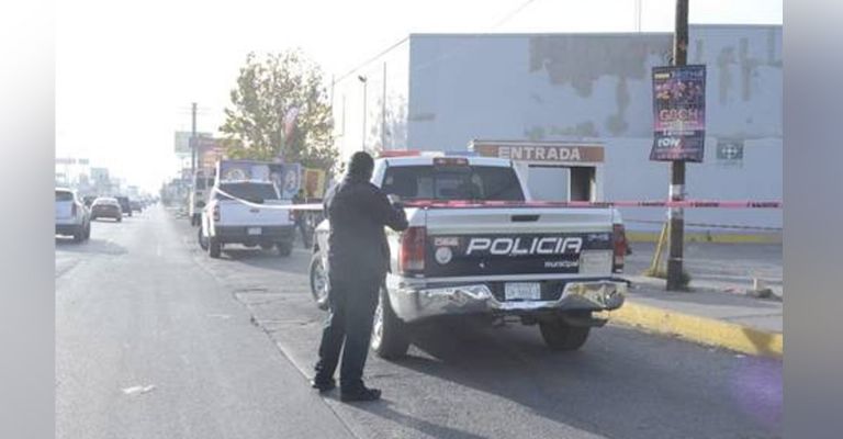 Encuentran hombre muerto en la caseta del estacionamiento del Cinépolis Vallarta