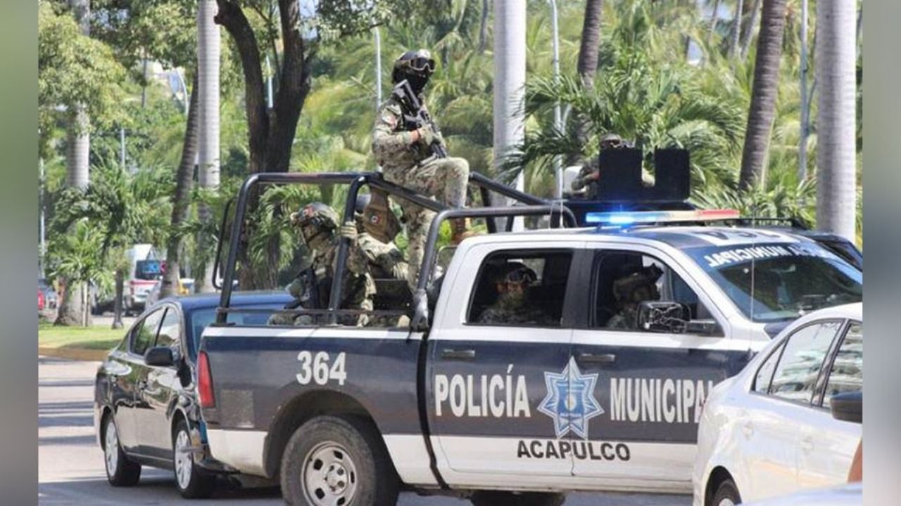 Autoridades llegan al sitio de los hechos