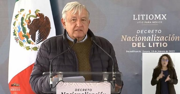 AMLO firma decreto para la nacionalización del litio en Sonora