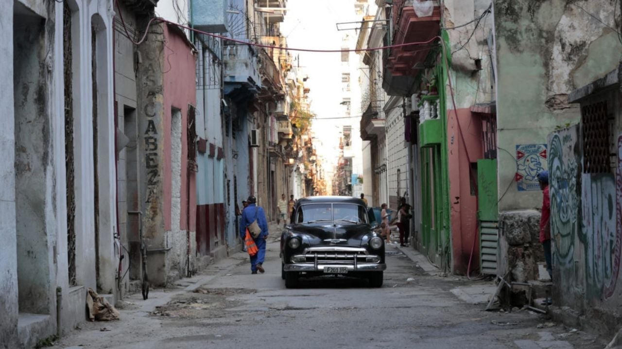 Casi todo Cuba se queda sin luz durante 6 horas: UNE reestablece sistema eléctrico