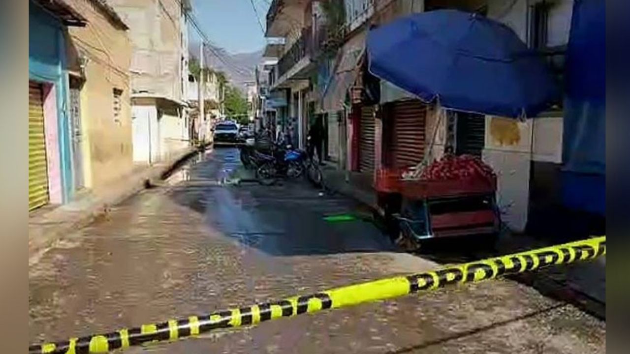 Autoridades llegan al sitio