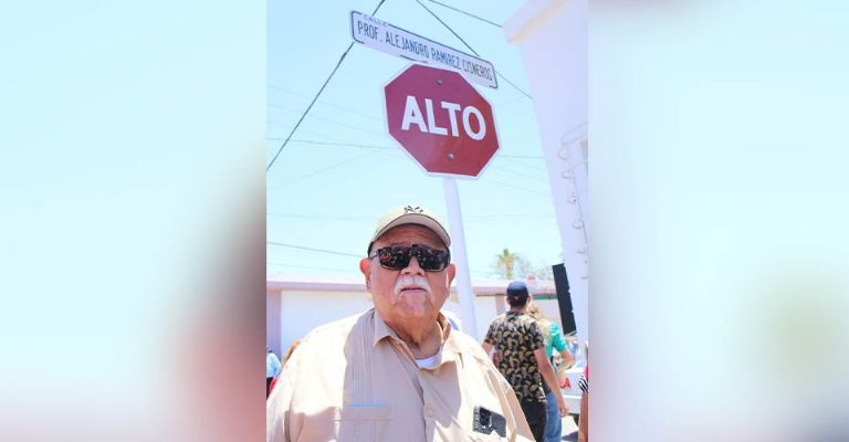 'Profe Ramírez' tiene su calle en Guaymas