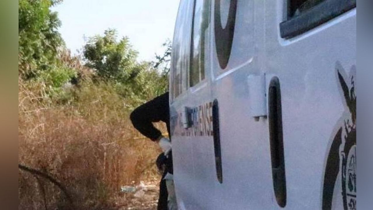 Semefo llega al sitio del crimen