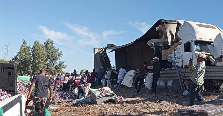 Realizan acto de rapiña en accidente donde murió chofer