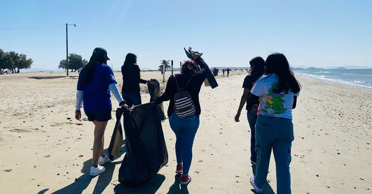 Empalme está en 'talacha' playera; en ‘El Cochórit’, recolectan media tonelada de basura