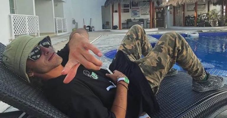 De un balazo en la espalda, turista canadiense es asesinado en Puerto Escondido