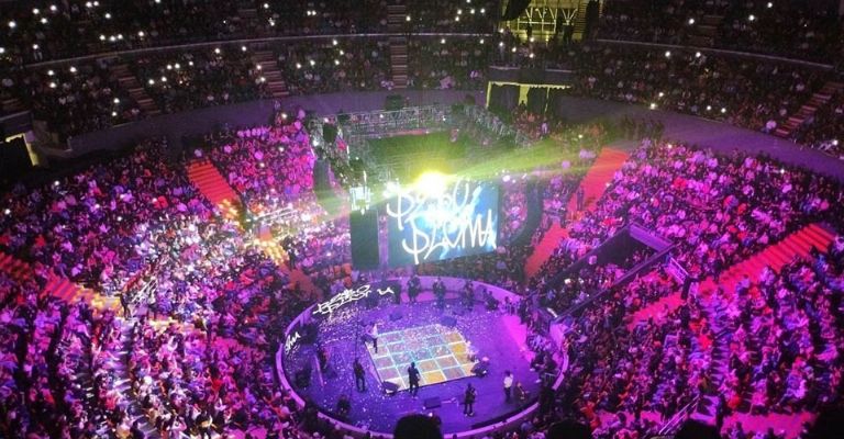 Modas de 'narcos y sicarios' impactan estudiantes de Guaymas y Empalme