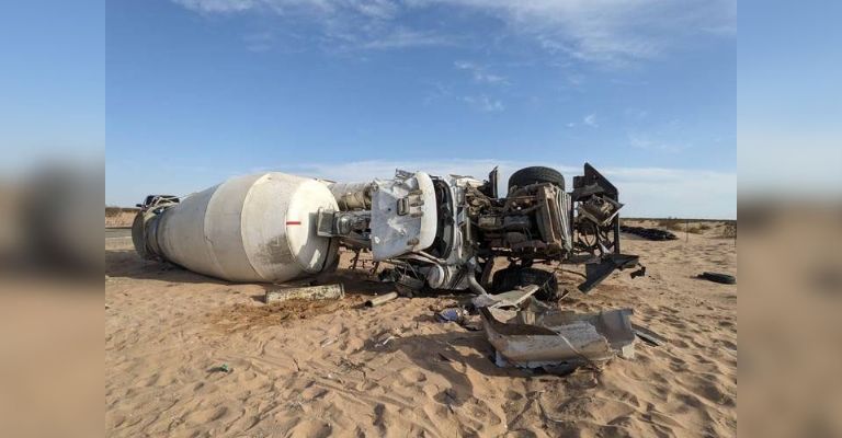 Un muerto y tres heridos en choque por la carretera de cuota