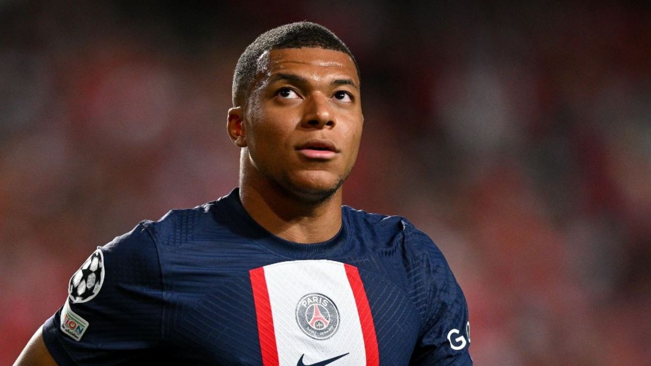 Kylian Mbappé recibe duro ‘golpe’ por parte de sus compañeros en el PSG