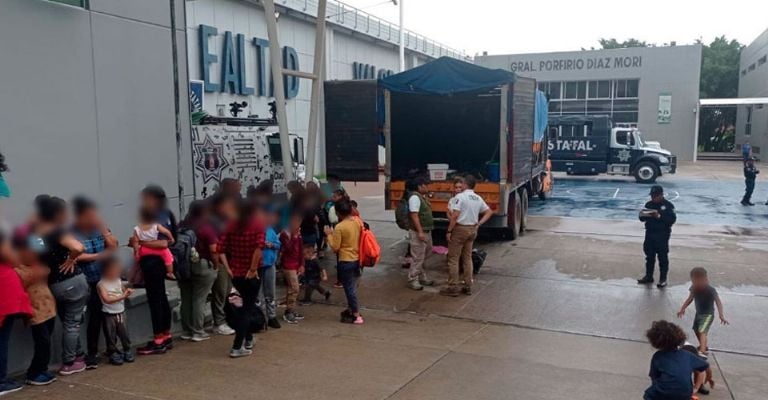 'Polleros' crean nuevas rutas para el tráfico de personas en México