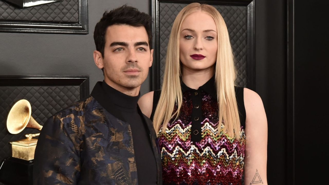 Sophie Turner habla de su maternidad tras filmar Joan