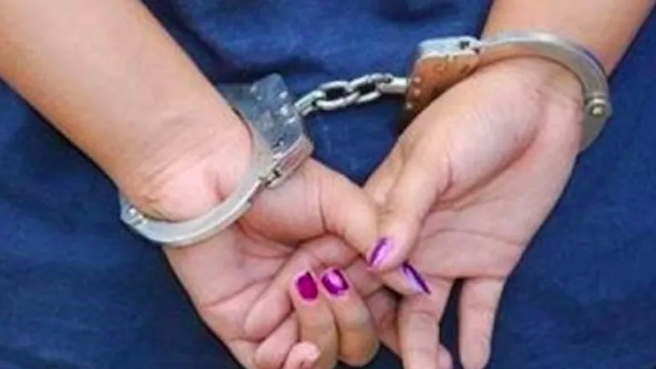 Cae en Obregón Edith Geovanna; la acusan por fraude y asociación delictuosa