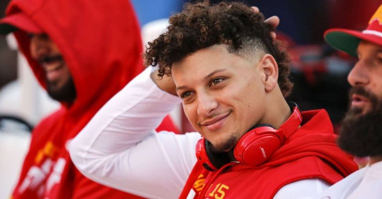 Patrick Mahomes en la lista de los más guapos de la NFL