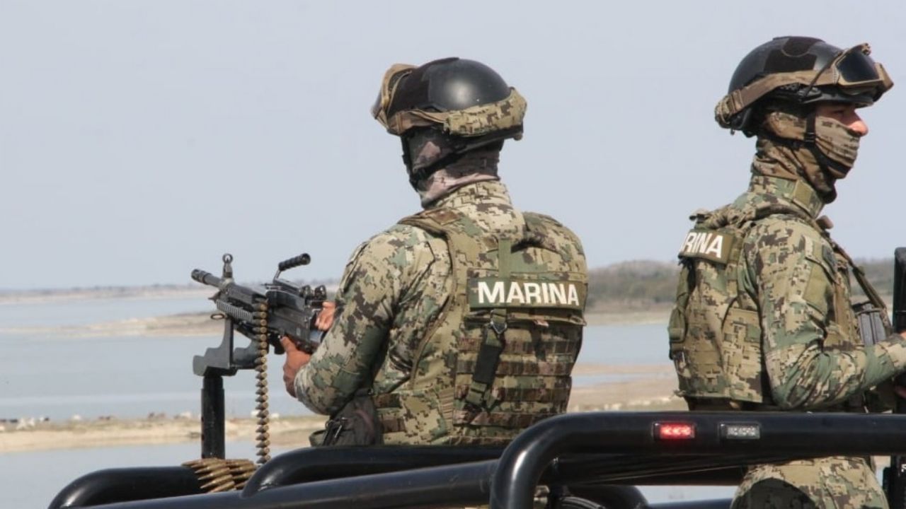 La FGR busca hasta 60 años de prisión contra altos mandos de red de 'huachicol' fiscal