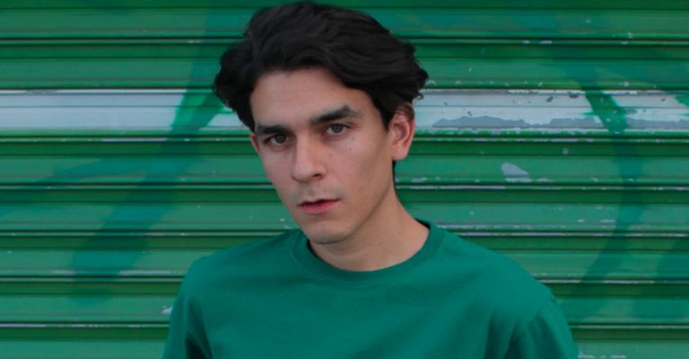 Andrés Johnson y su gran éxito en redes sociales