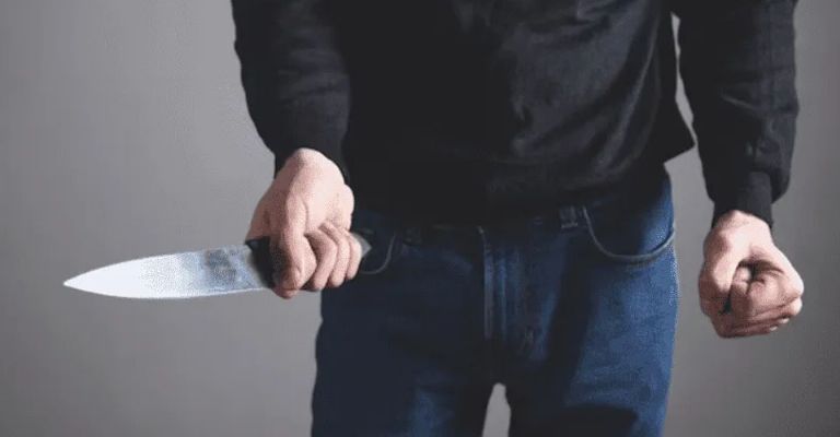 Amenaza de muerte a su propia madre