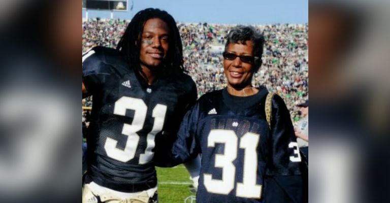 Sergio Brown es arrestado por el asesinato de su madre