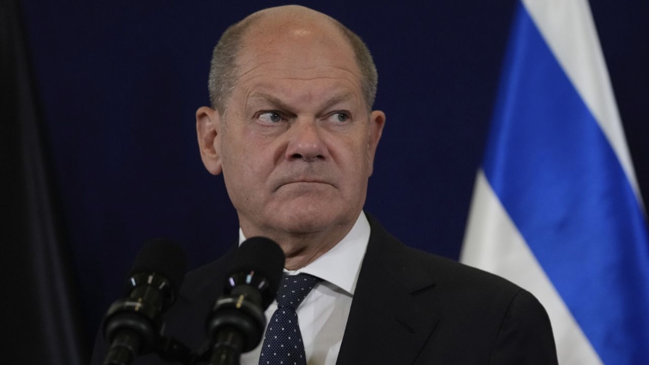 El canciller alemán, Olaf Scholz, promete seguridad a judíos tras ataque a sinagoga en Berlín