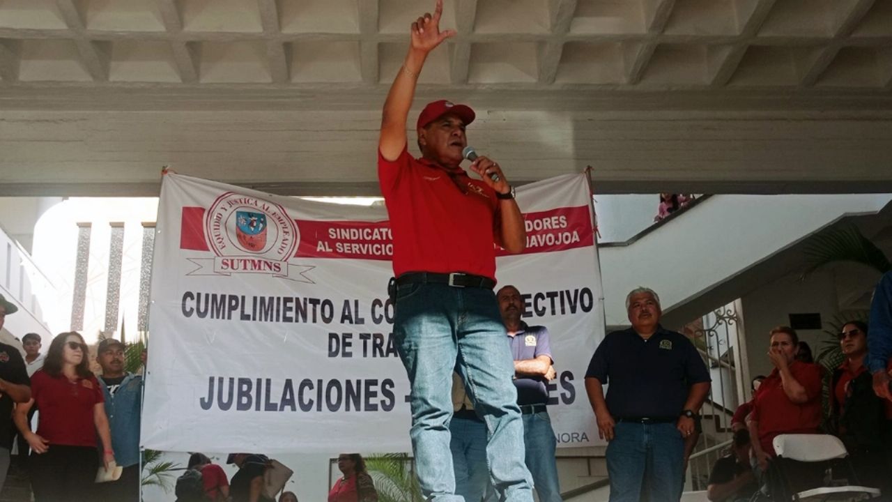 Sindicato de Trabajadores en Navojoa levanta el plantón tras recibir respuesta
