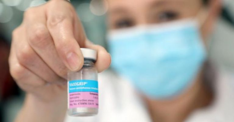 Empleados del Ayuntamiento de Cajeme se vacunan contra la Influenza