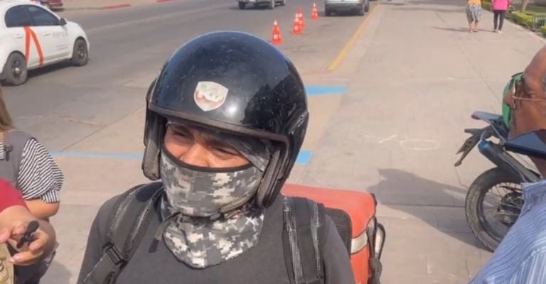 Repartidores de comida de plataformas se manifiestan por inseguridad