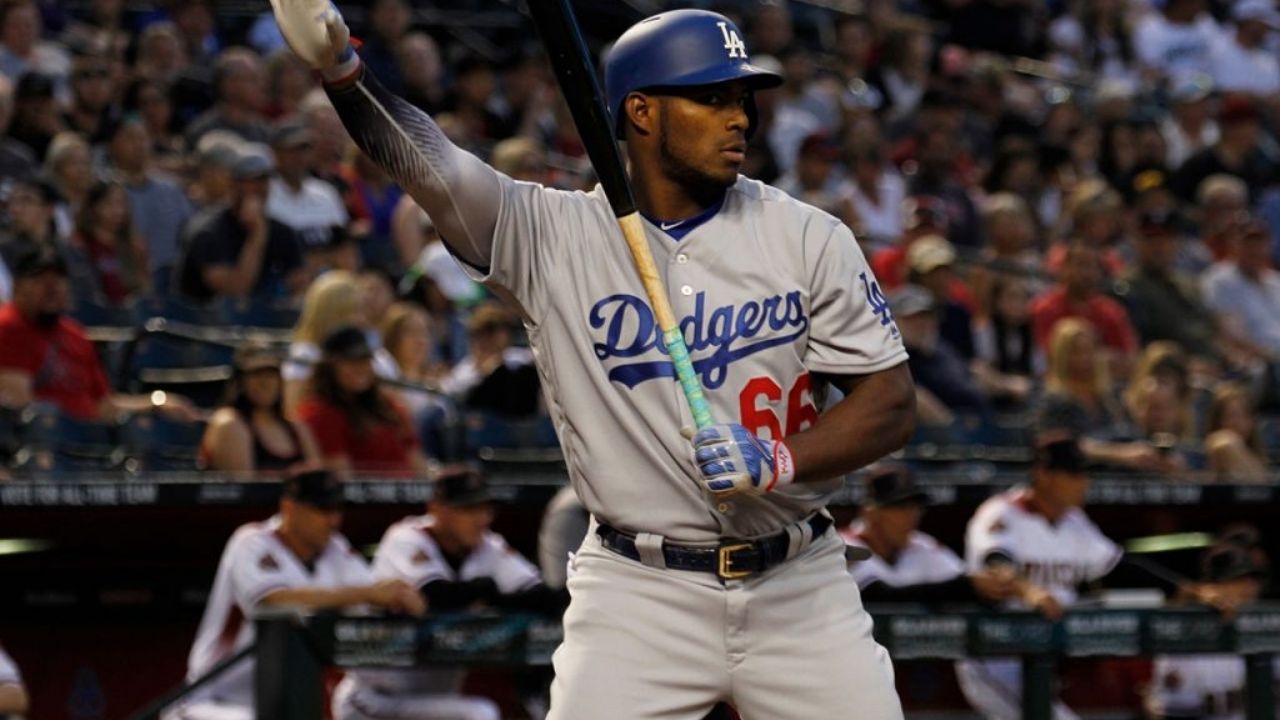 Puig en su paso con Dodgers