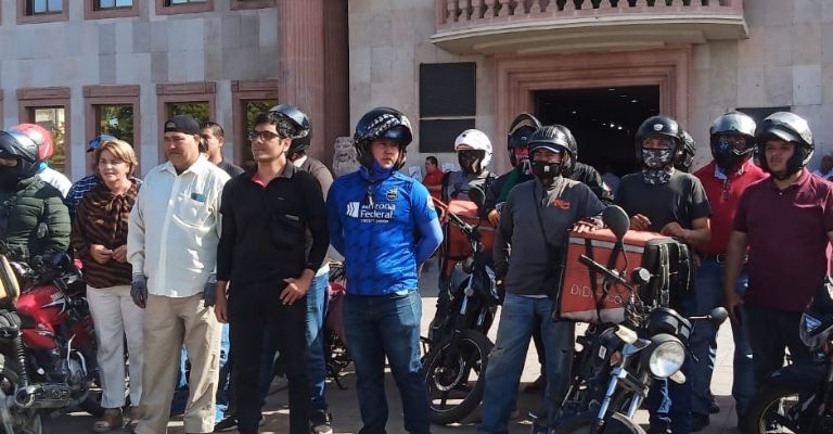 Esteban Brajchic se solidariza con los repartidores de comida por inseguridad