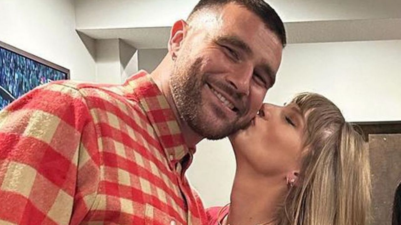 Taylor Swift y Travis Kelce reúnen a sus familiares en Navidad 