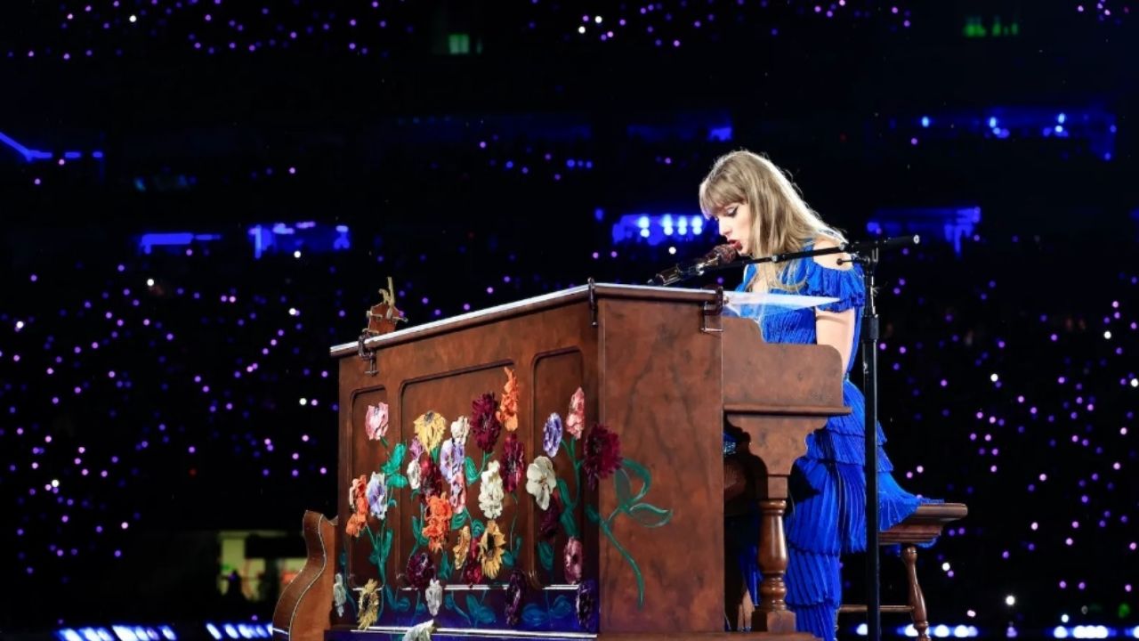 Taylor Swift anuncia la llegada de 'The Eras Tour' al streaming con 3 canciones adicionales