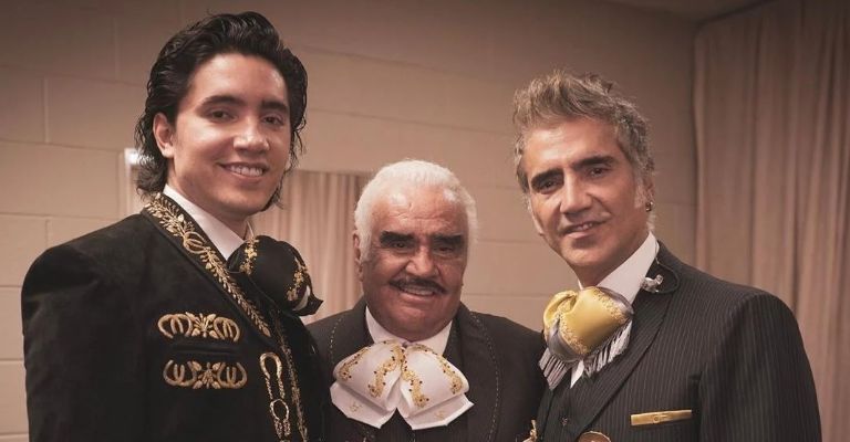 Alejandro Fernández hace fuerte confesión de Vicente Fernández