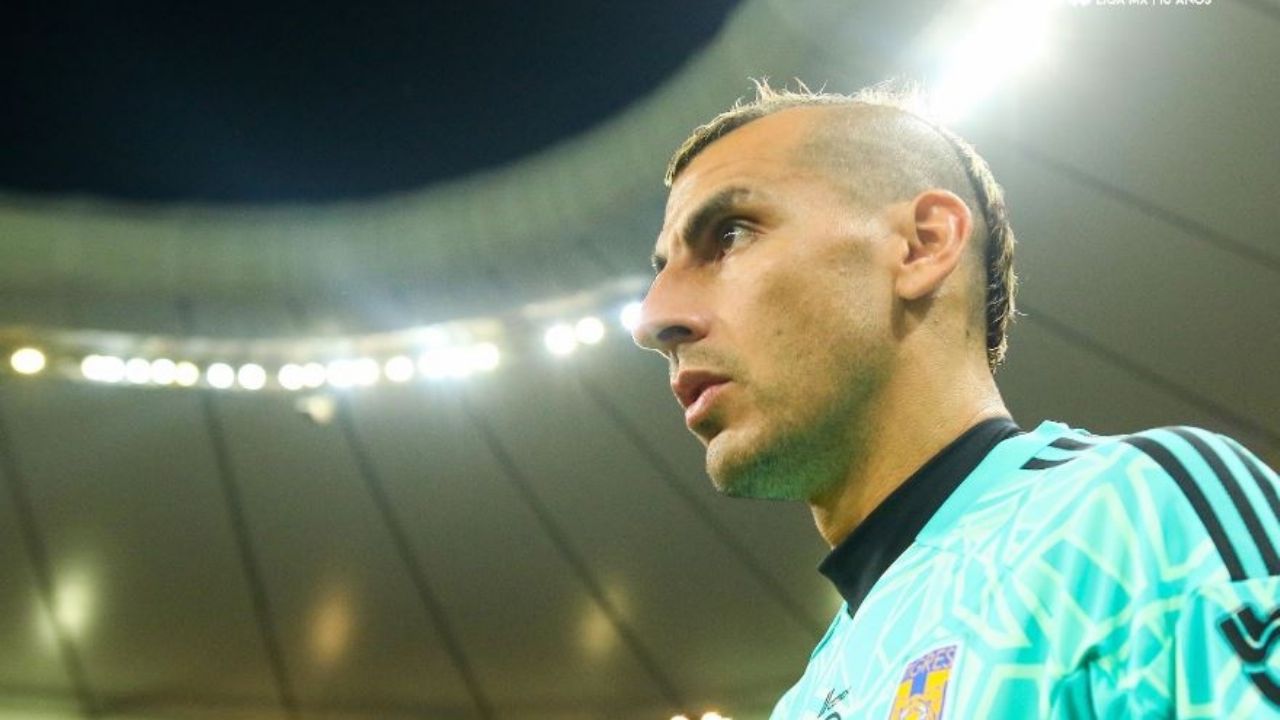 Nahuel Guzmán recibe una dura sanción tras su expulsión en la final ante América