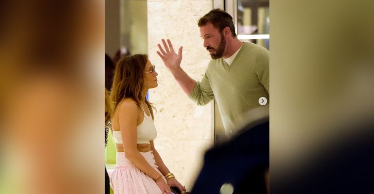 Ben Affleck es captado al gritarle y alzarle la mano a Jennifer Lopez en público