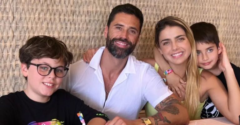 Matías Novoa revela si su boda con Michelle Renaud fue por su supuesto embarazo