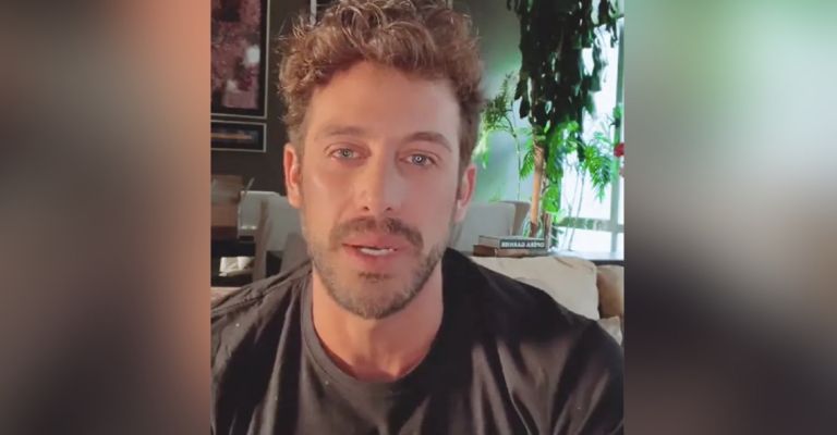 Lambda García anuncia que se retira de redes por trágico motivo