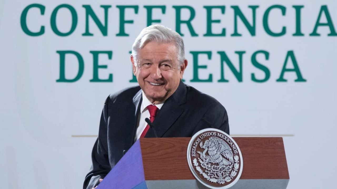 AMLO vuelve a mencionar la polémica con Azucena Uresti