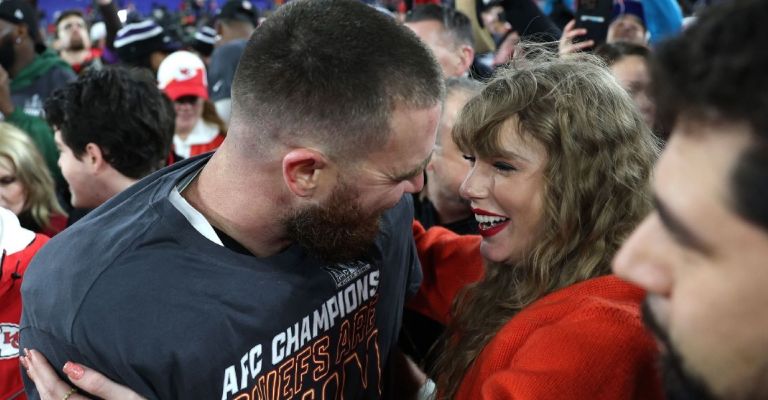 Taylor Swift llega al Super Bowl 2024 con Blake Lively y Ice Spice para apoyar a su novio Travis Kelce