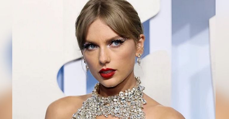 Taylor Swift advierte de demanda a fan que expone todos sobre sus vuelos y este responde que no tiene miedo