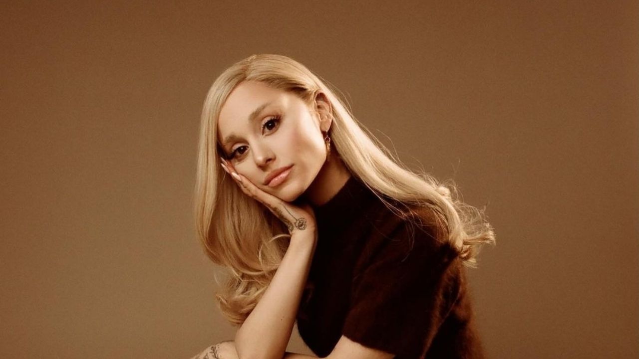 Ariana Grande deslumbra con su nuevo disco 'Eternal Sunshine': Fans rumoran que habla de su ex