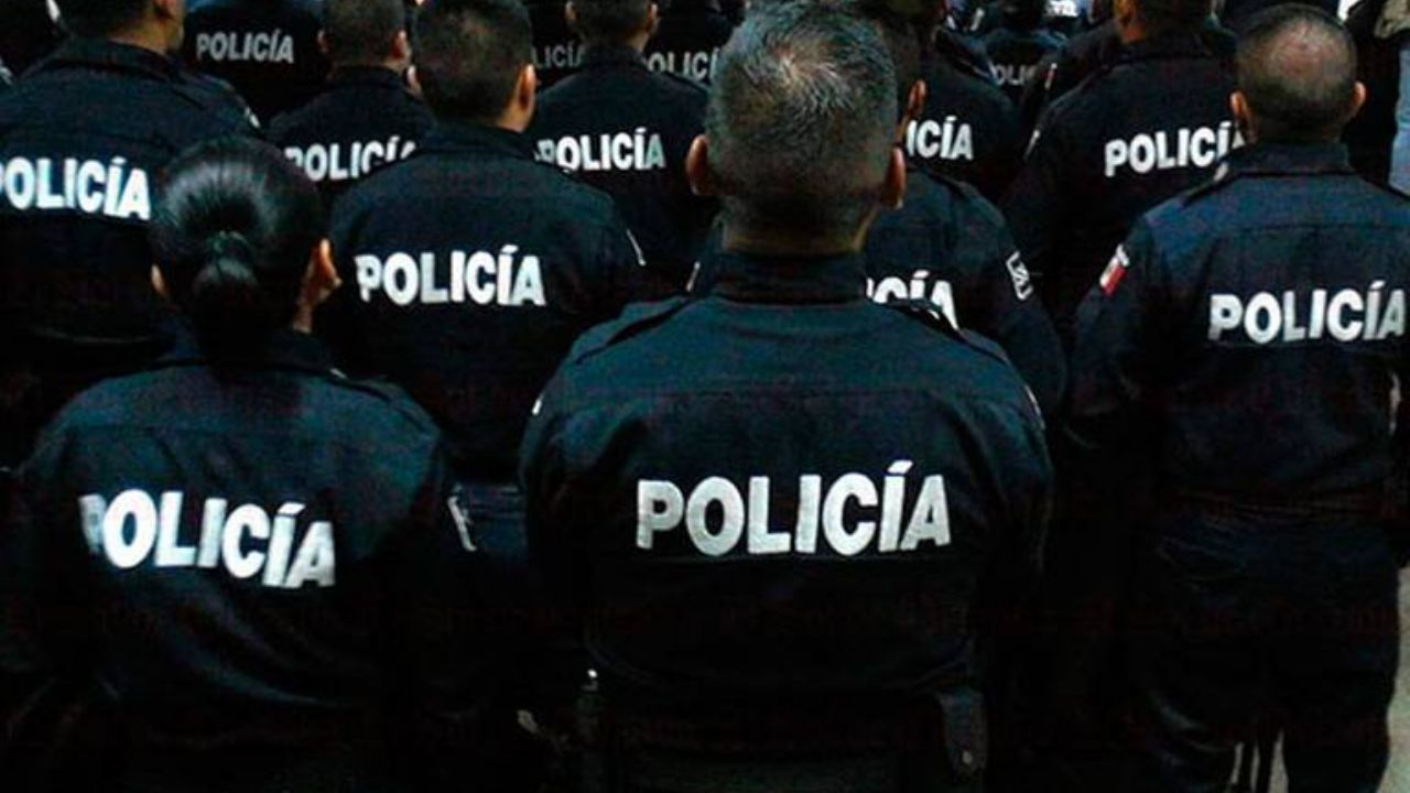 Policía