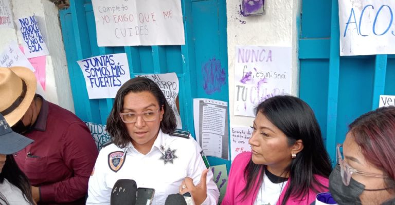 Las alumnas fueron respaldadas por Leticia Baca, titular del IMEGDEM