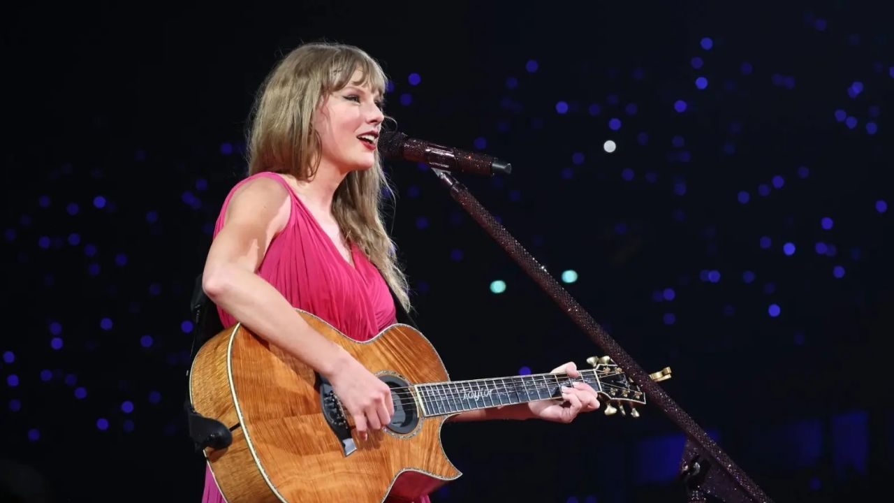 Joven usa pañal para adulto en concierto de Taylor Swift