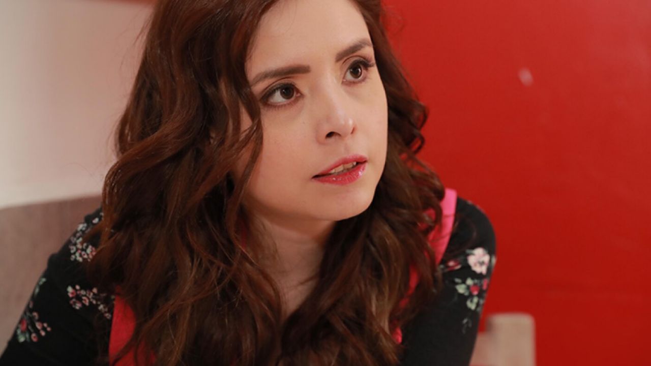 Maryfer Centeno analiza la letra de Erik Menéndez