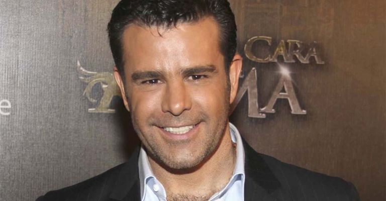 Desde Alfredo Adame hasta Silvia Pinal:10 famosos que han incursionado en la política