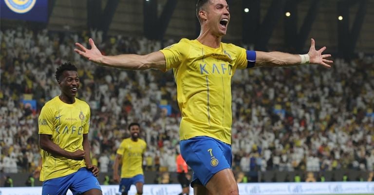 El lusitano festeja una de sus anotaciones