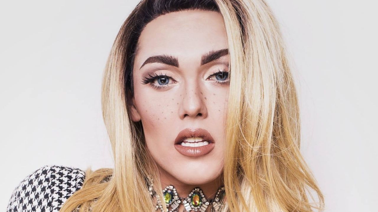 Coco Máxima hunde a Karla Sofía Gascón por Emilia Pérez