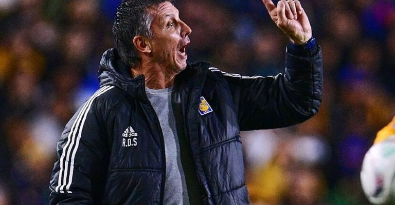 Siboldi fue prácticamente 'corrido' del equipo regio