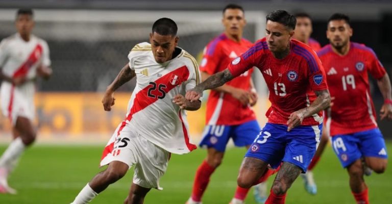 Perú y Chile decepcionan con empate a cero