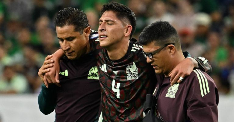 México tiene amargo debut