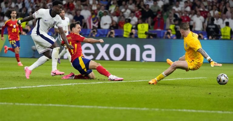 Oyárzabal anota el gol del triunfo