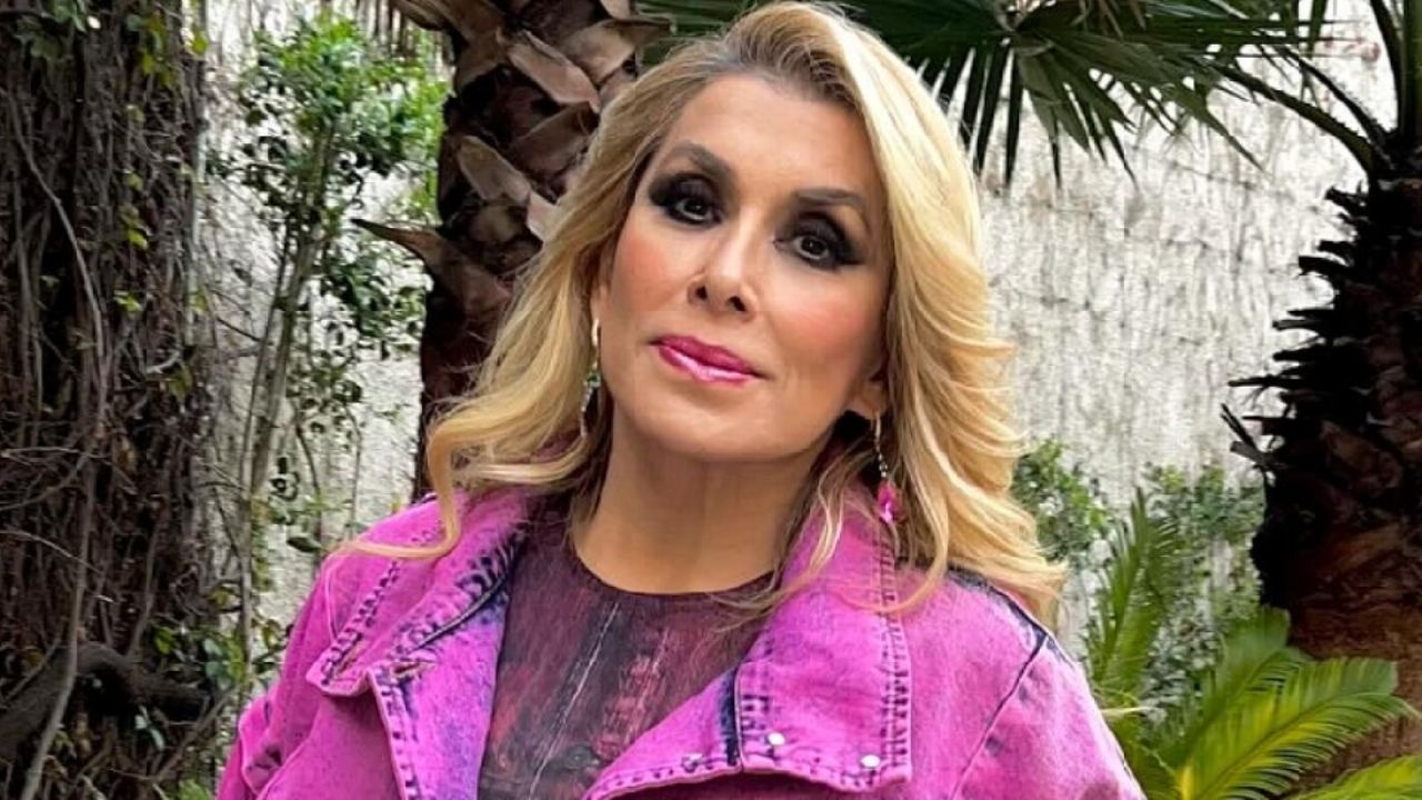 La cantante Dulce se encuentra delicada de salud